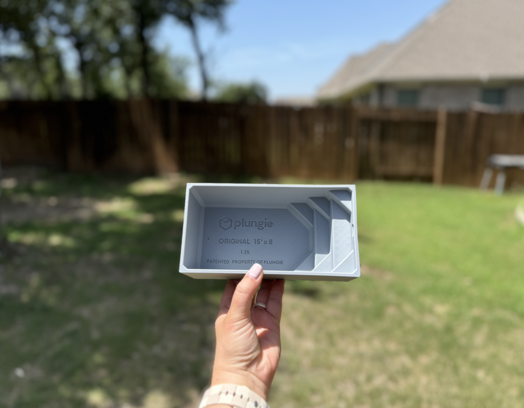 Plungie pool install in Texas backyard